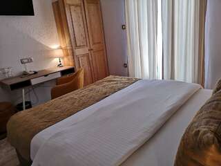 Отель Hotel Ideal Подгорица Стандартный двухместный номер с 1 кроватью (для 2 взрослых)-3
